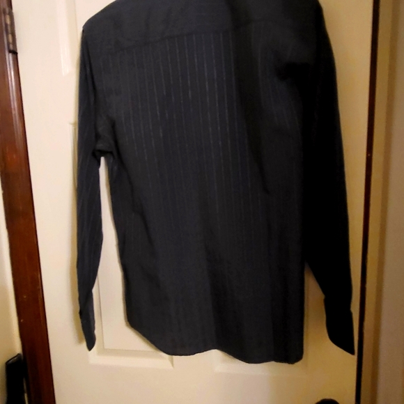 XL Level10 button down long-sleeved shirt - Picture 3 of 4